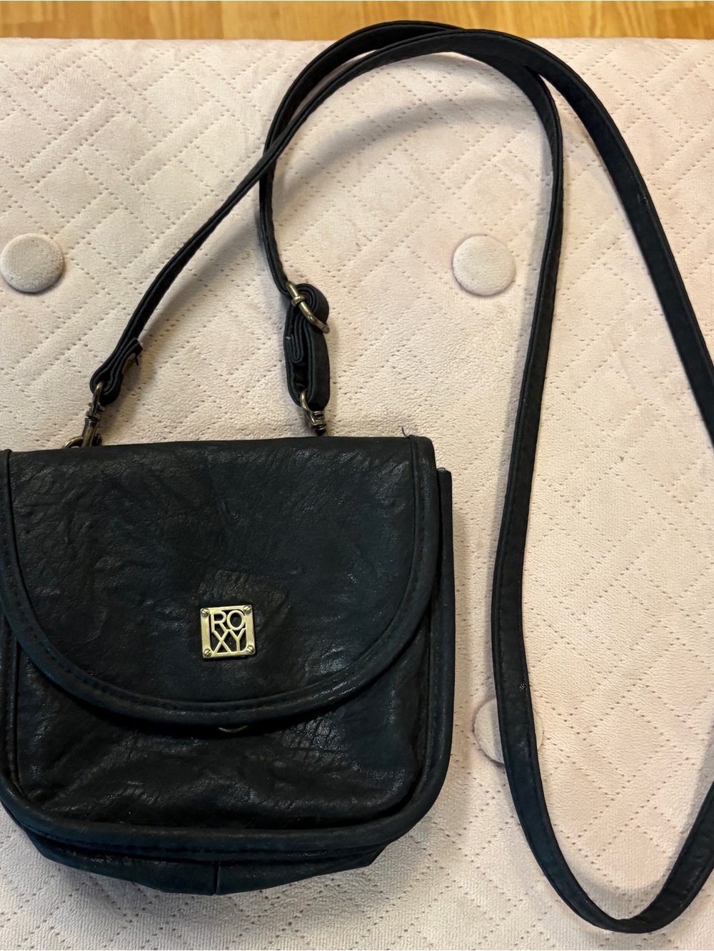 Roxy Black mini crossbody/shoulder bag